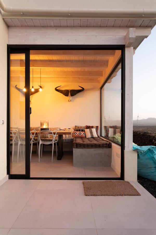 Villa Calderon Hondo. Top Design , Views And Pool Lajares-Corralejo Exterior photo