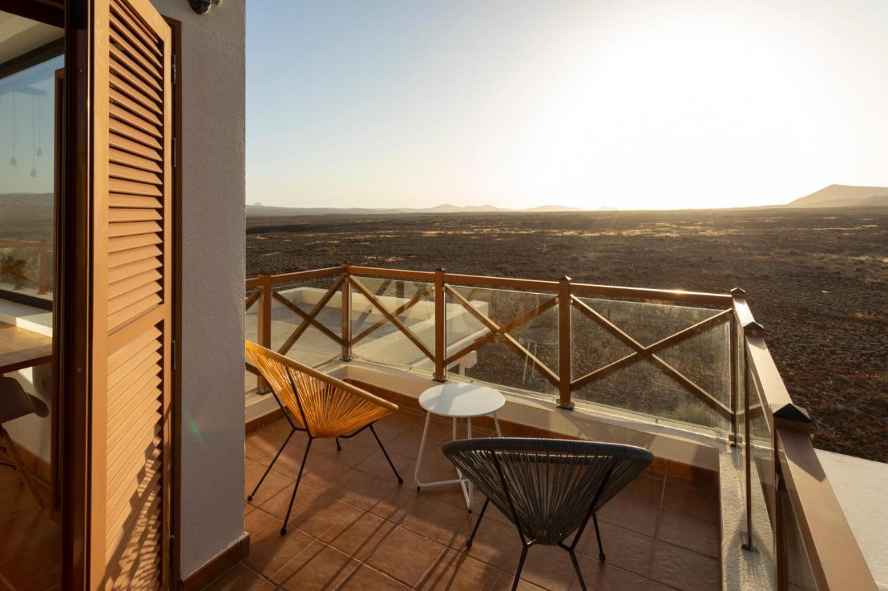 Villa Calderon Hondo. Top Design , Views And Pool Lajares-Corralejo Exterior photo